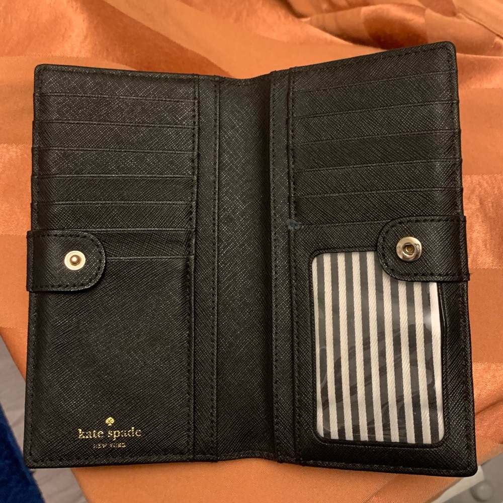 Kate Spade Wallet - Picture 2 of 3